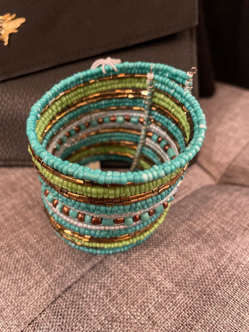 SUZIE BLUE - Mixed green wrap bracelet