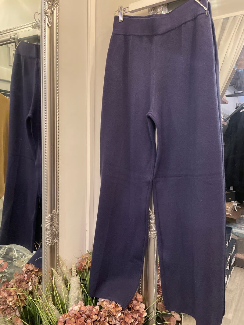 MADE IN ITALY - Knitted trousers