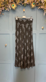 GOOSE ISLAND - SHIRRED WAIST PAISLEY MONO PALAZZO'S