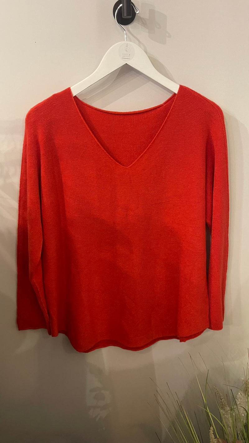 SELENA Seam sleeved jumper v neck