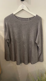 SELENA seam jumper round neck