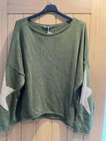 NOTO BENE - Knitted gold star jumper